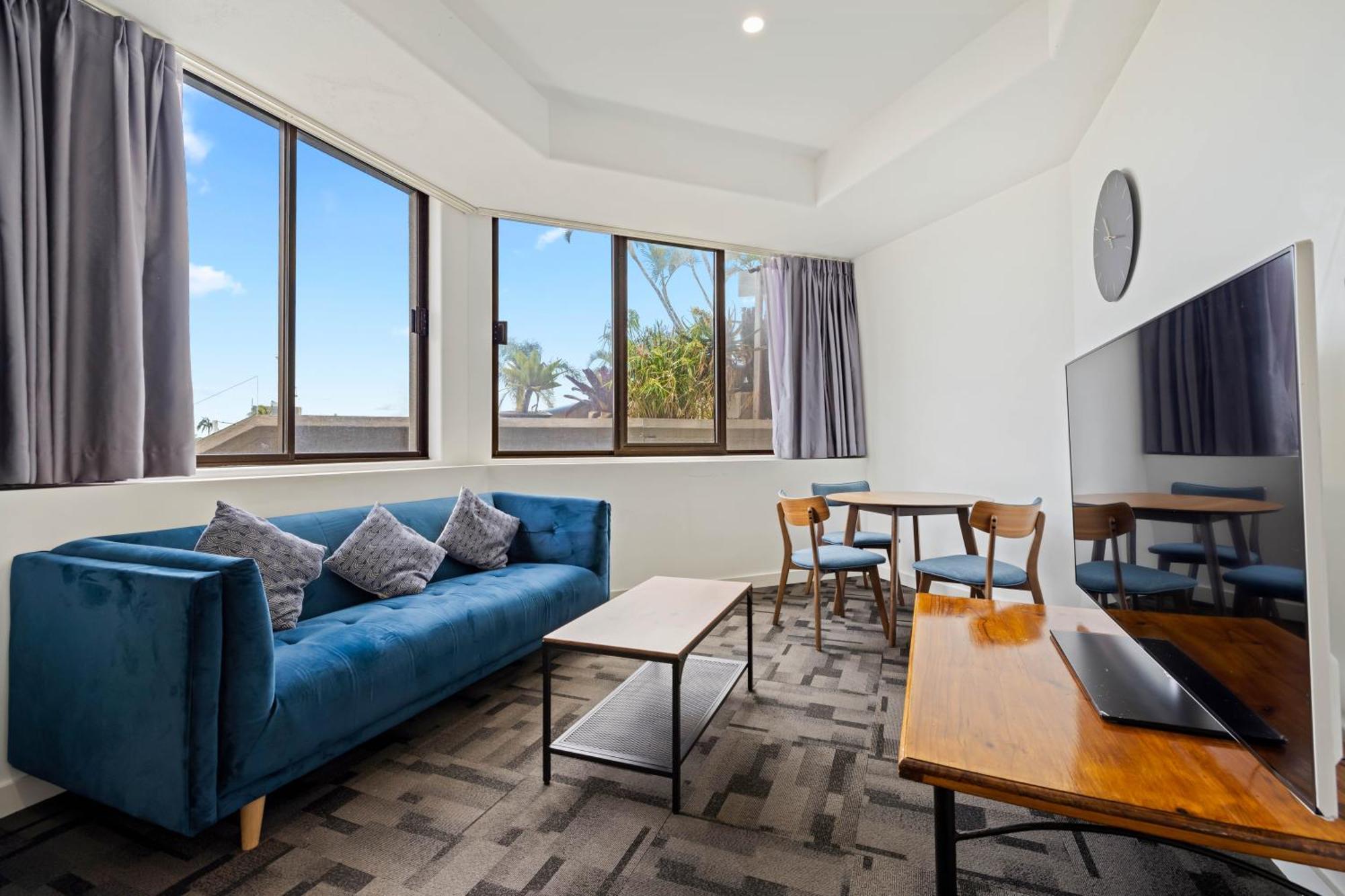 Tiki Hotel Apartments Surfers Paradise Gold Coast Eksteriør billede